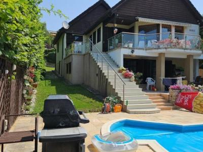 Eladó nyaraló Balatonkenese Balatonakarattya