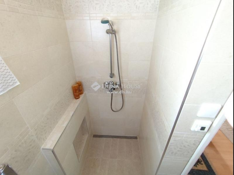 Eladó családi ház Ráckeve