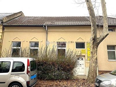 Eladó családi ház - 6000 Kecskemét, Kőhid utca