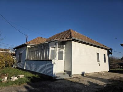 Eladó családi ház - 2315 Szigethalom