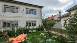 Eladó családi ház Kisújszállás