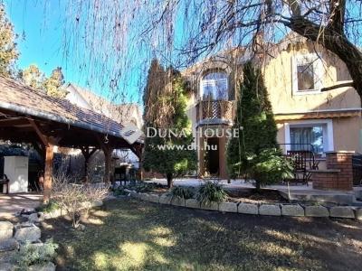 Eladó családi ház Szentendre