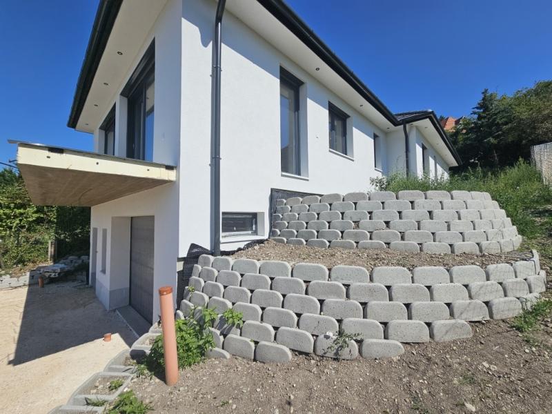 Eladó családi ház Szentendre