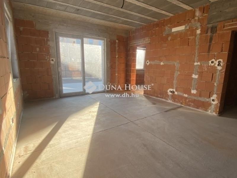 Eladó lakás Dunaharaszti