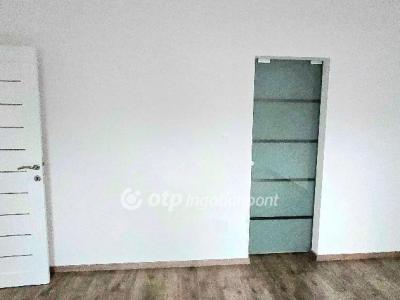 Eladó családi ház Debrecen