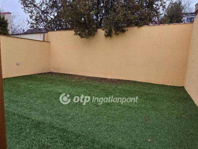 Eladó családi ház Debrecen