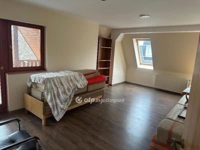 Eladó családi ház Siófok