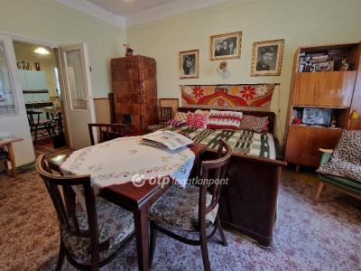 Eladó házrész Debrecen