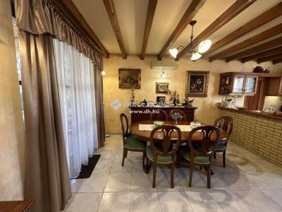 Eladó családi ház Hernád