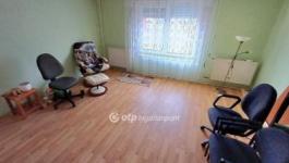 Eladó családi ház Baja