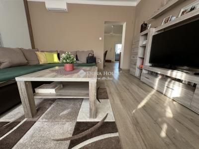 Eladó családi ház Budapest