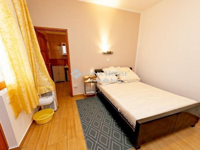Eladó családi ház Balatonszemes
