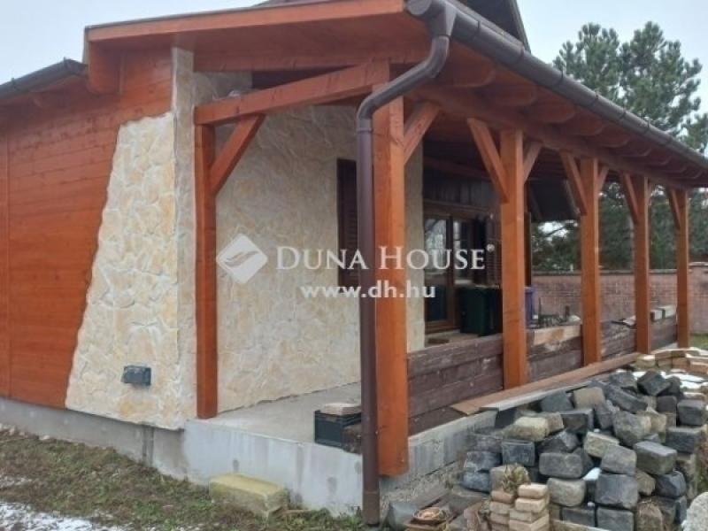 Eladó családi ház Dunaharaszti