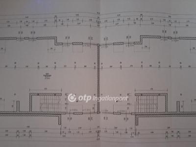 Eladó lakás Püspökladány