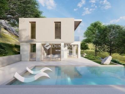 Eladó családi ház Szentendre