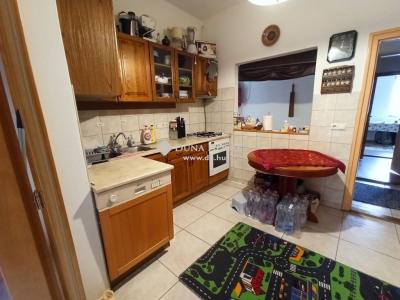 Eladó családi ház Eger