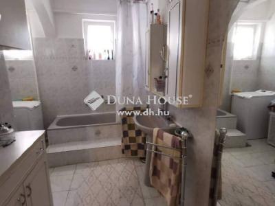 Eladó családi ház Eger