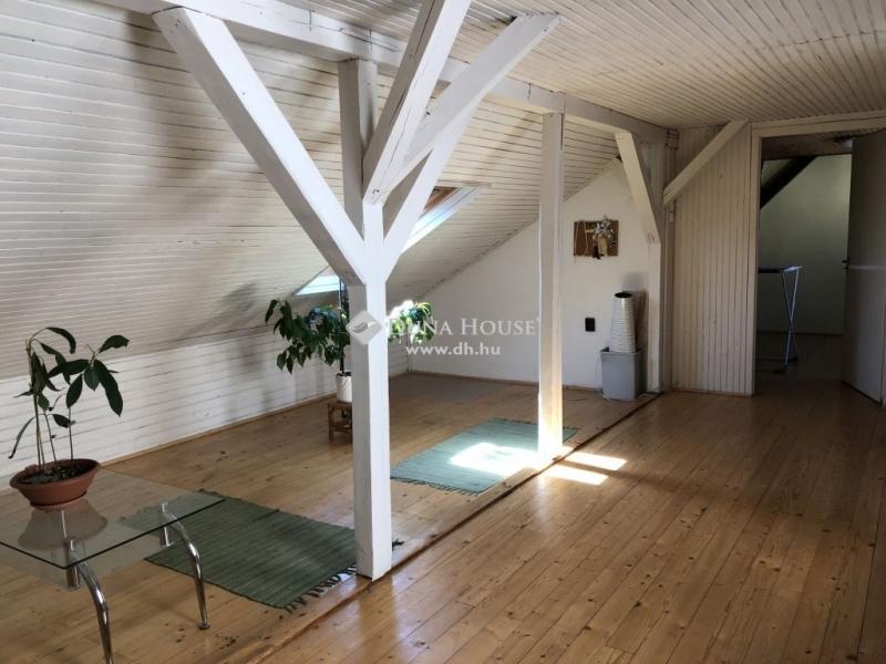 Eladó lakás Esztergom