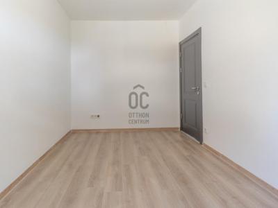 Eladó lakás - 1164 Budapest, XVI. kerület , Ostoros út