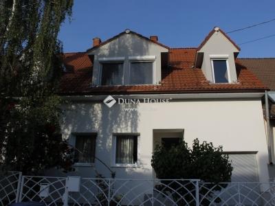 Eladó sorház Pécs