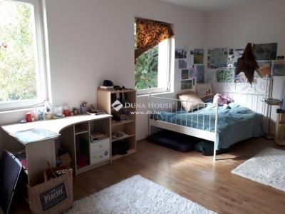 Eladó sorház Pécs