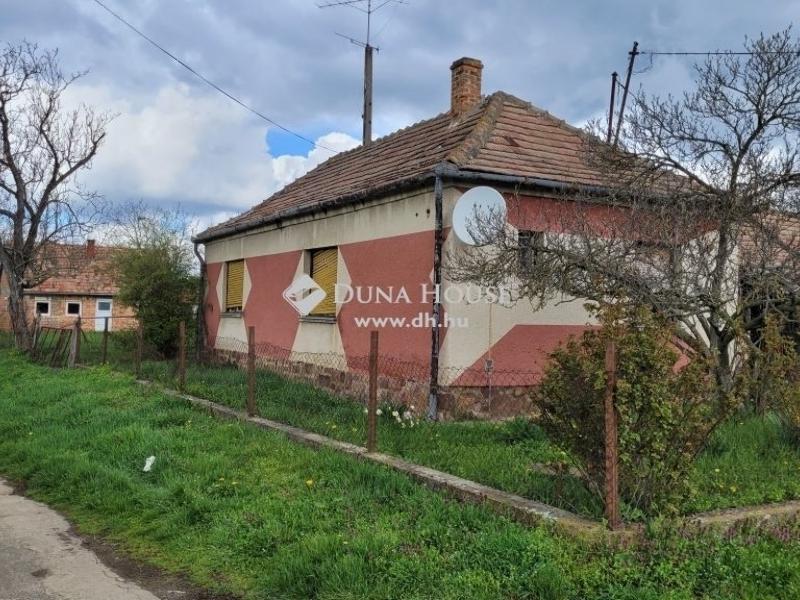 Eladó családi ház Szigetvár
