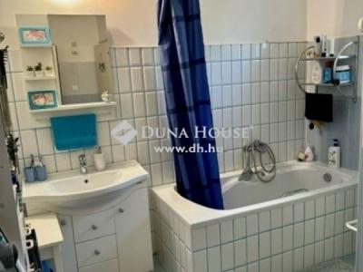 Eladó családi ház Isaszeg