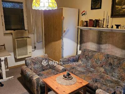 Eladó családi ház - 7631 Pécs