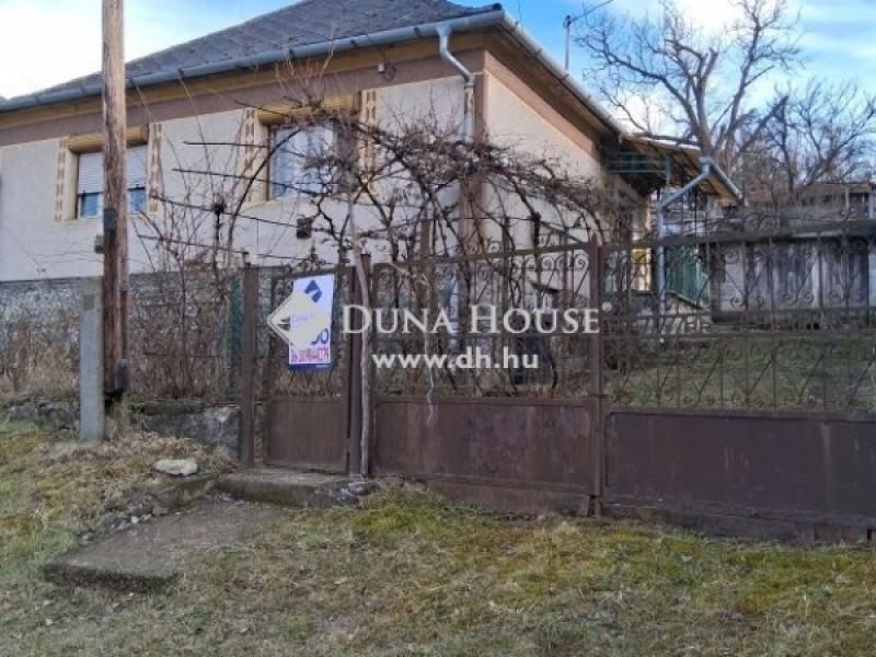 Eladó családi ház Nagyvisnyó
