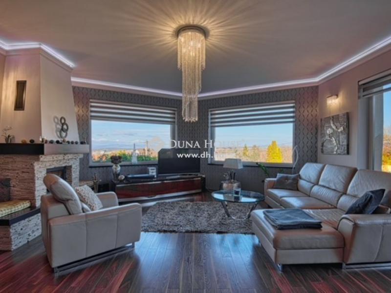 Eladó családi ház Veresegyház