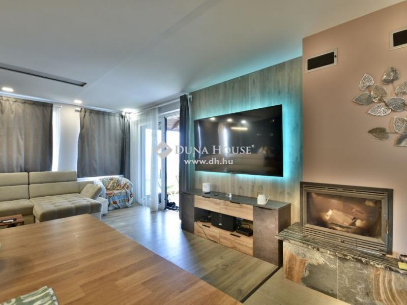 Eladó családi ház Budakalász