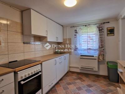 Eladó lakás Dunakeszi