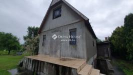 Eladó családi ház Vác