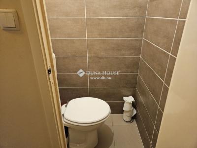Eladó lakás Pécs