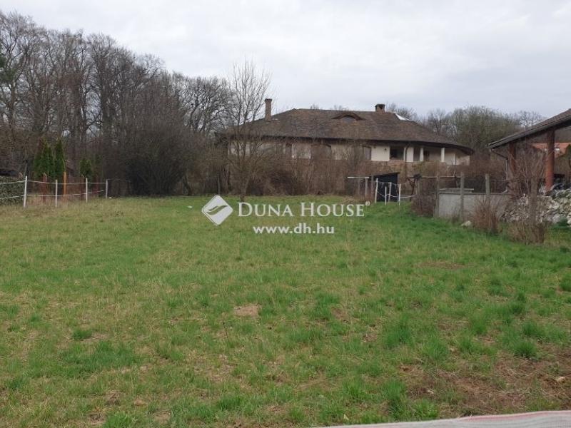 Eladó lakóövezeti telek Pilisszentkereszt