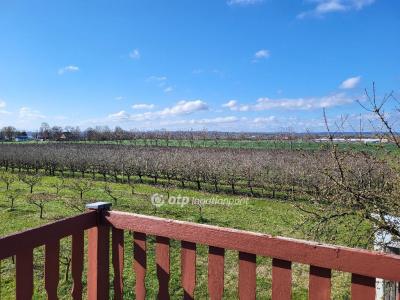 Eladó családi ház Siófok