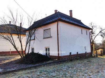 Eladó családi ház Karancskeszi