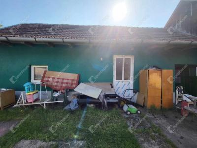 Eladó családi ház Albertirsa