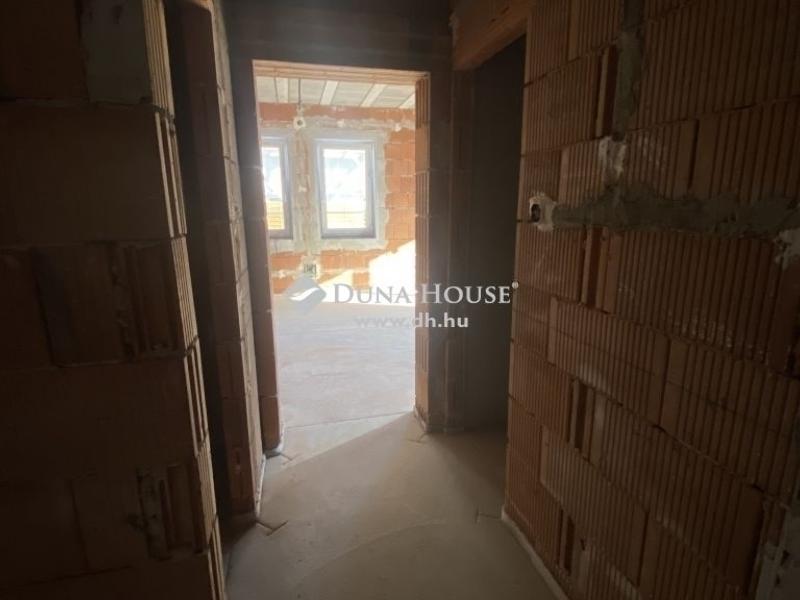 Eladó lakás Dunaharaszti