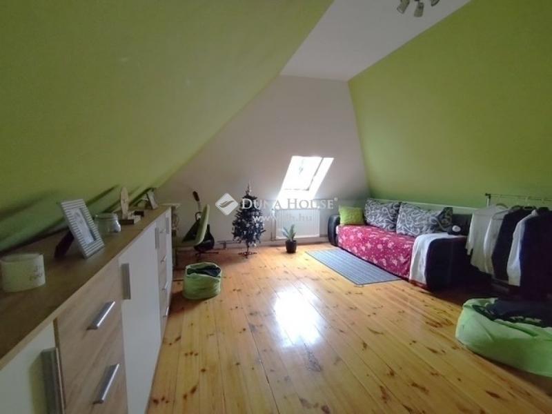 Eladó családi ház Budapest