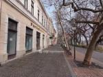 Eladó utcai bejáratú üzlethelység Békéscsaba