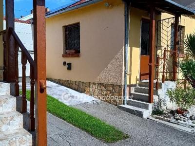 Eladó családi ház Pécs