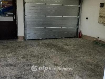 Eladó családi ház Pécs