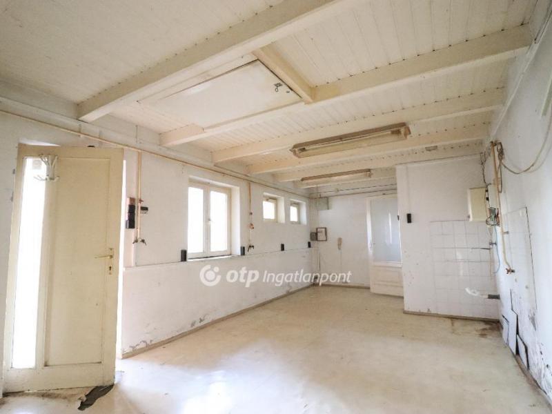 Eladó családi ház Budapest