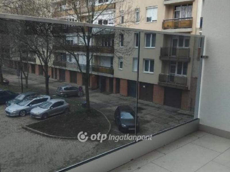 Eladó lakás Hajdúnánás