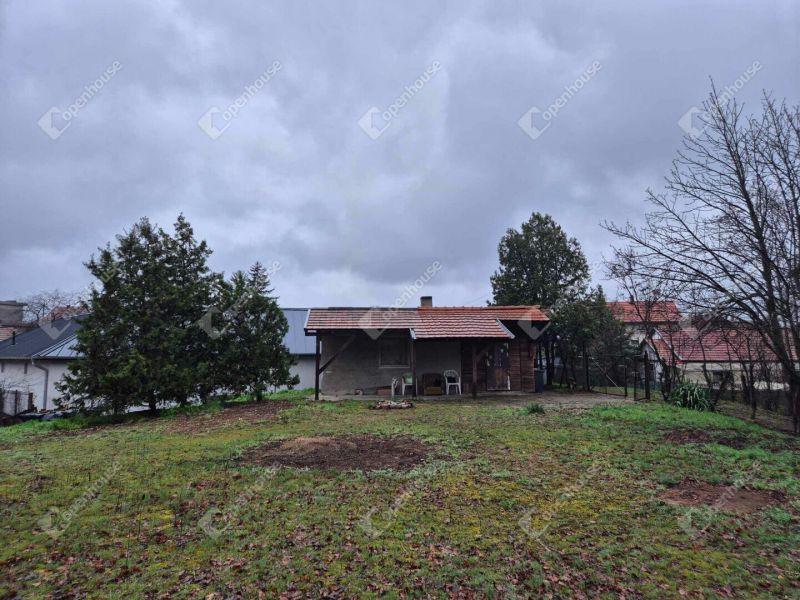 Eladó nyaraló Monor Monorierdő
