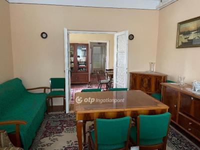 Eladó családi ház - 5700 Gyula