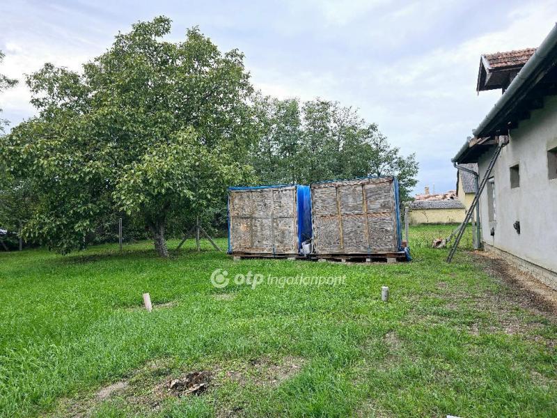 Eladó családi ház Cibakháza