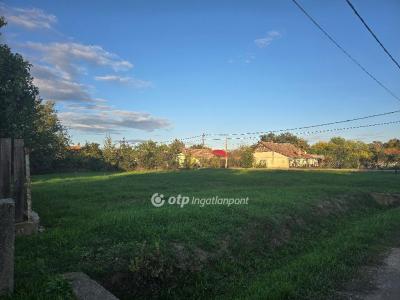 Eladó lakóövezeti telek - 5462 Cibakháza