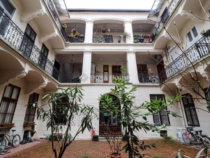 Eladó lakás Budapest